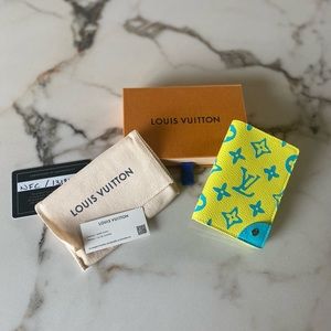 Louis Vuitton Lime Monogram
Playground Canvas Pocket
Organizer